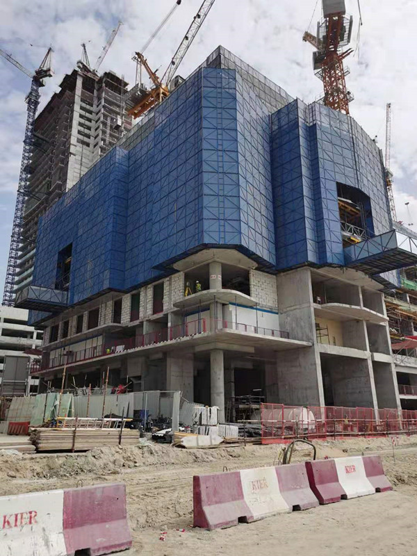 華湄迪拜項目爬架.jpg