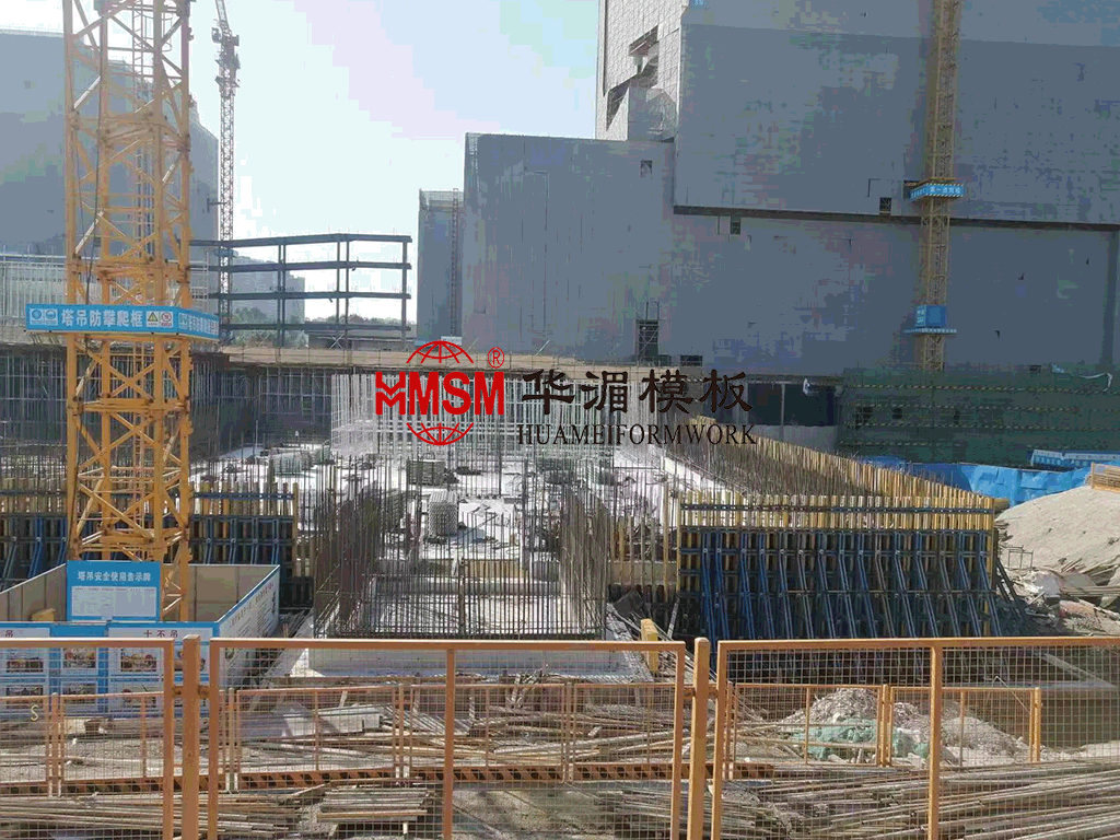 華湄單側支模體系.gif