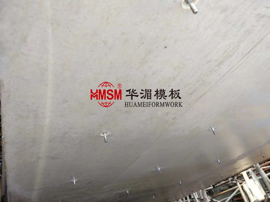 鋼框清水混凝土模板13717890889.jpg