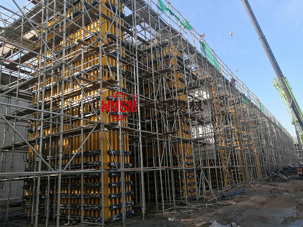 高大剪力墻模板加固體系13717890889.jpg